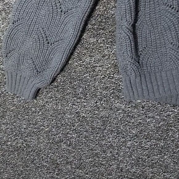 Old Navy Gray Sweater Women's Button Front Size Small - Picture 4 of 10